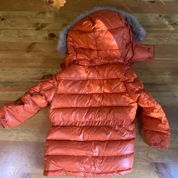 Moncler Puffer Coat with coyote Fur Trim - Picture 2 of 14